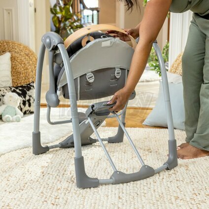 Hojdačka konvertibilná vibrujúca s melódiou Every Season™ Chic Boutique™​ 0m+ do 9 kg- INGENUITY